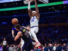 Paolo Banchero marcou 36 na difícil vitória do Magic sobre o Lakers