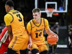 Depois de alcançar 20 vitórias, Iowa quer mais na Penn State.