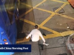 Homem é preso após alegar que AIDS causou acidente após sequestrar ônibus em Hong Kong