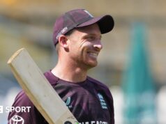 Copa do Mundo T20: O batedor inglês Jos Buttler não se rebaterá para corrigir a má forma.