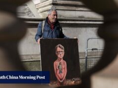 Uma investigação no Reino Unido sobre se Epstein usou a base aérea para traficar meninas enquanto Andrews estava sob investigação