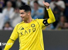 Cristiano Ronaldo: Estrela portuguesa diz que ainda está comprometido com o Al Nasr.