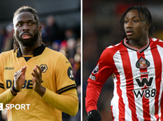 O técnico do Wolves, Rob Edwards, e o técnico do Sunderland, Regis LeBris, condenaram o abuso racista de jogadores.