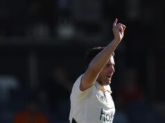 O marcapasso da Austrália Ocidental, Jay Richardson, assinou com o Condado de Yorkshire antes do grande verão