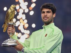 Rei Carlos: Alcaraz prolonga início de ano em pleno