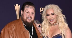 A esposa de Jelly Roll, Bunnie Xo, diz que seu pênis ficou maior depois de perder peso