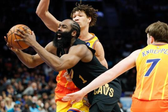 Cavaliers vencem Hornets pela sétima vitória consecutiva