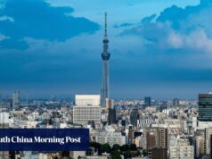 A Tokyo Skytree Tower 20 fechou após ficar presa em um elevador por 5 horas.