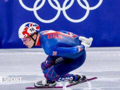 Jogos Olímpicos de Inverno de 2026: Neil Tracey cai e as modeladoras femininas vencem.