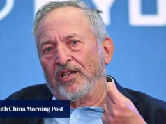 O ex-chefe do Tesouro dos EUA, Larry Summers, deixou Harvard por causa do caso Epstein.