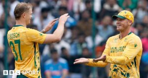 Copa do Mundo T20: a África do Sul derrotou os Emirados Árabes Unidos na última partida do grupo.