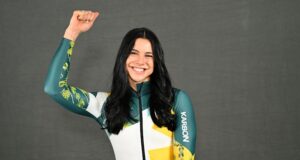 Conheça Desi Johnson, um bobsledder australiano que tem o mesmo número de seguidores no Instagram que Russell Crowe