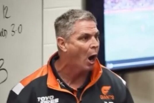 O estranho discurso do treinador dos Giants no intervalo