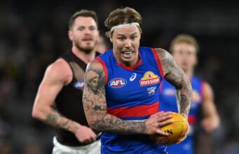 Meio-campista dos Bulldogs dá um tempo na carreira de vencedor de bandeiras