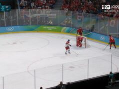 Vídeo: Gol na prorrogação salva Canadá