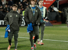 Quatro baixas e três jovens no plantel de Lisboa