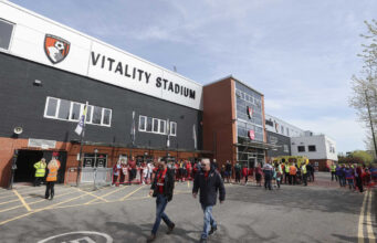 O fundo americano dono do Bournemouth está comprando 100% da francesa Laurent