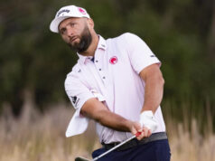 Jon Rahm se mantém no meio do LIV em Riad