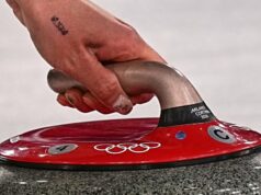 O Beaverton Curling Club oferece aos torcedores da região a oportunidade de tentar disputar os Jogos Olímpicos.