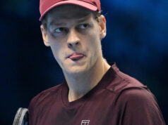 Sener assume a vaga contra Paprin e avança às quartas de final de Doha