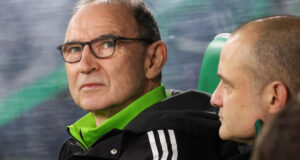 “Estamos competindo com times de primeira linha que pagam 90 milhões a jogadores que nem jogam”