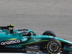 Aston Martin e a Lua 107%