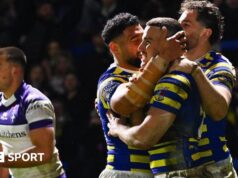 Warrington Wolves 27-16 Wakefield Trinity: The Wire abriu a temporada da Super League com duas vitórias em duas