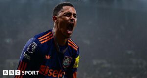 Jacob Ramsey: Bruno Gomaris deu tempo ao meio-campista para brilhar?