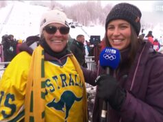 A mãe de Jakara Anthony ficou chocada e ganhou o ouro