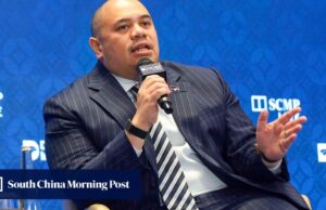 O chefe da Dinantara Indonésia prometeu manter a política fora do fundo de um trilhão de dólares