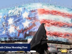 A China disse aos cidadãos para deixarem o Irão “o mais rapidamente possível”, à medida que aumentam os receios de um ataque dos EUA.