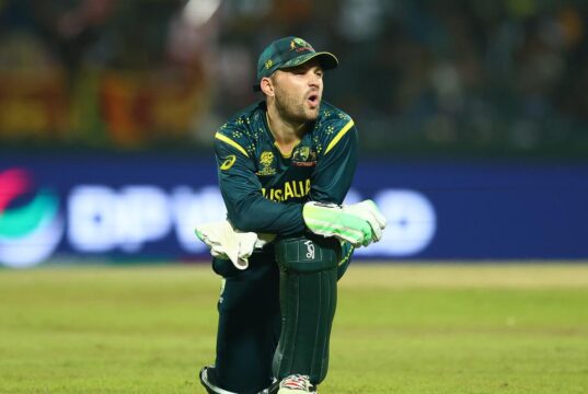 Copa do Mundo de Críquete 20 ODI: Austrália não saiu da fase de grupos depois de derrotar Zimbábue e Irlanda