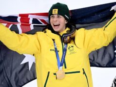 Anthony ligou para Kino High para conquistar o segundo ouro