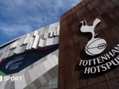 O Tottenham foi acusado por um grupo de fãs de alterar atas de reuniões