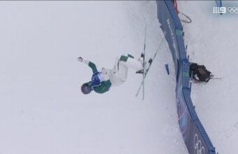 O porta-bandeira australiano avançou para a final dos magnatas