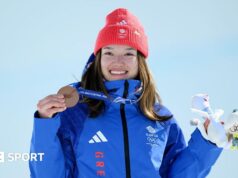 Jogos Olímpicos de Inverno de 2026: Zoe Atkin ganha bronze no halfpipe pela quinta medalha do Time GB.