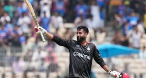 Nova Zelândia vence Canadá, Austrália espera equilíbrio