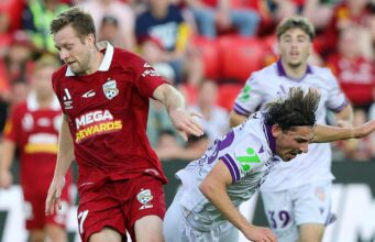 A-League Men: Perth Glory chega à final após goleada por 4 a 0 sobre o Adelaide United