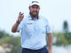 O co-líder Lowry está fora do desgosto do PGA National