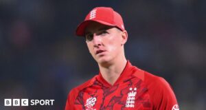 The Hundred: Harry Brook diz que a exclusão dos jogadores do Paquistão seria uma vergonha.