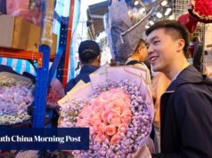 As vendas de flores estão crescendo em Hong Kong, à medida que os compradores do Dia dos Namorados procuram presentes