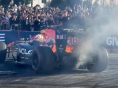 Incêndio espetacular no Sonoda Red Bull em São Francisco