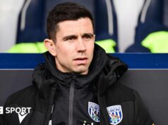 Eric Ramsey: West Bromwich Albion demite o técnico após nove jogos