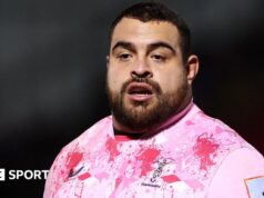 O adepto argentino Pedro Delgado assina novo contrato com a Harley-Queens.