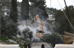 AO VIVO: Ataques israelenses têm como alvo Gaza e Cisjordânia enquanto Trump e Netanyahu se encontram | Notícias de Benjamin Netanyahu