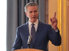 A equipe de Gavin Newsom diz que Trump ‘o pôr do sol está mais pesado do que o normal’ após a postagem de 2028
