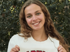 A campeã Interescolar Oriental Amelia Gipson escolhe Harvard para 2027