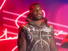 Anthony Joshua no caminho certo para o ‘retorno no final do verão’
