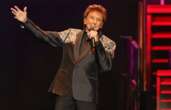 Barry Manilow adia show após cirurgia de câncer: ‘Não estou pronto’