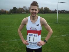 Ben Robinson domina a Gloucester League em Cheltenham